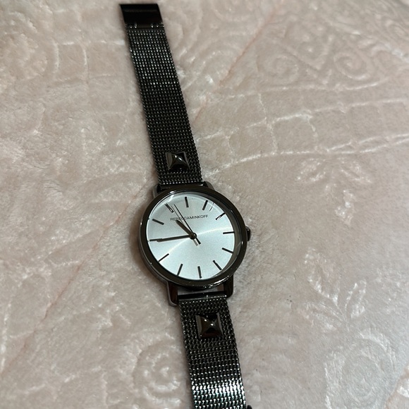 Rebecca Minkoff watch working with extra strap - Picture 2 of 5